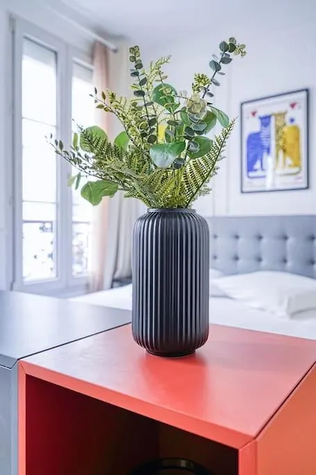 Apartment 3 People Voltaire-Saint Ambroise Paris 0*,  France