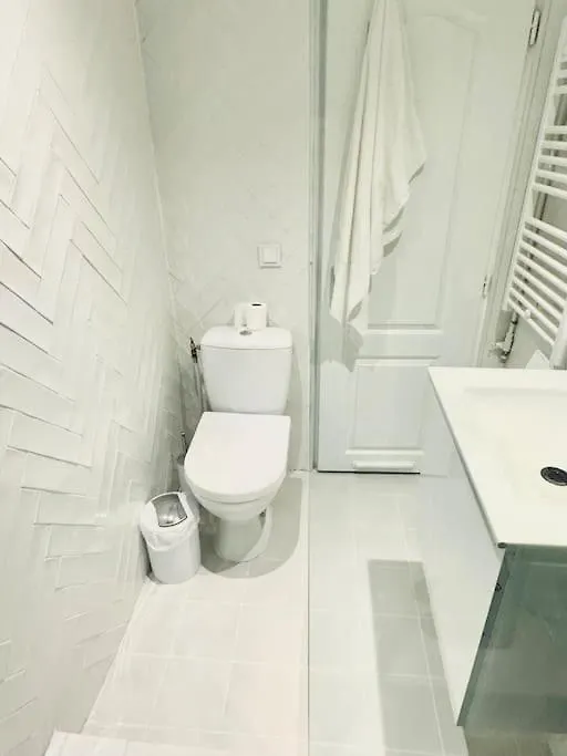Apartment 3 People Voltaire-Saint Ambroise Paris