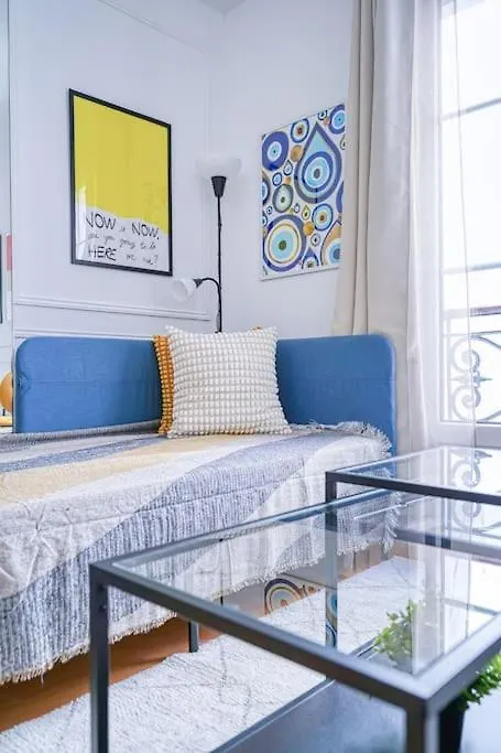 Apartment 3 People Voltaire-Saint Ambroise Paris