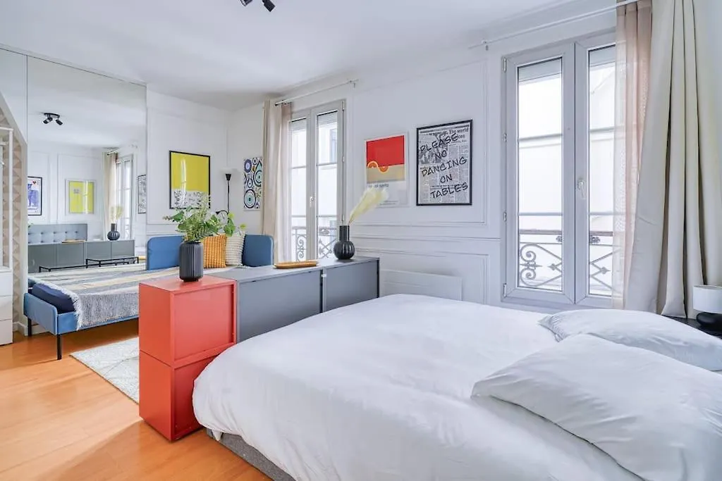 Apartment 3 People Voltaire-Saint Ambroise Paris